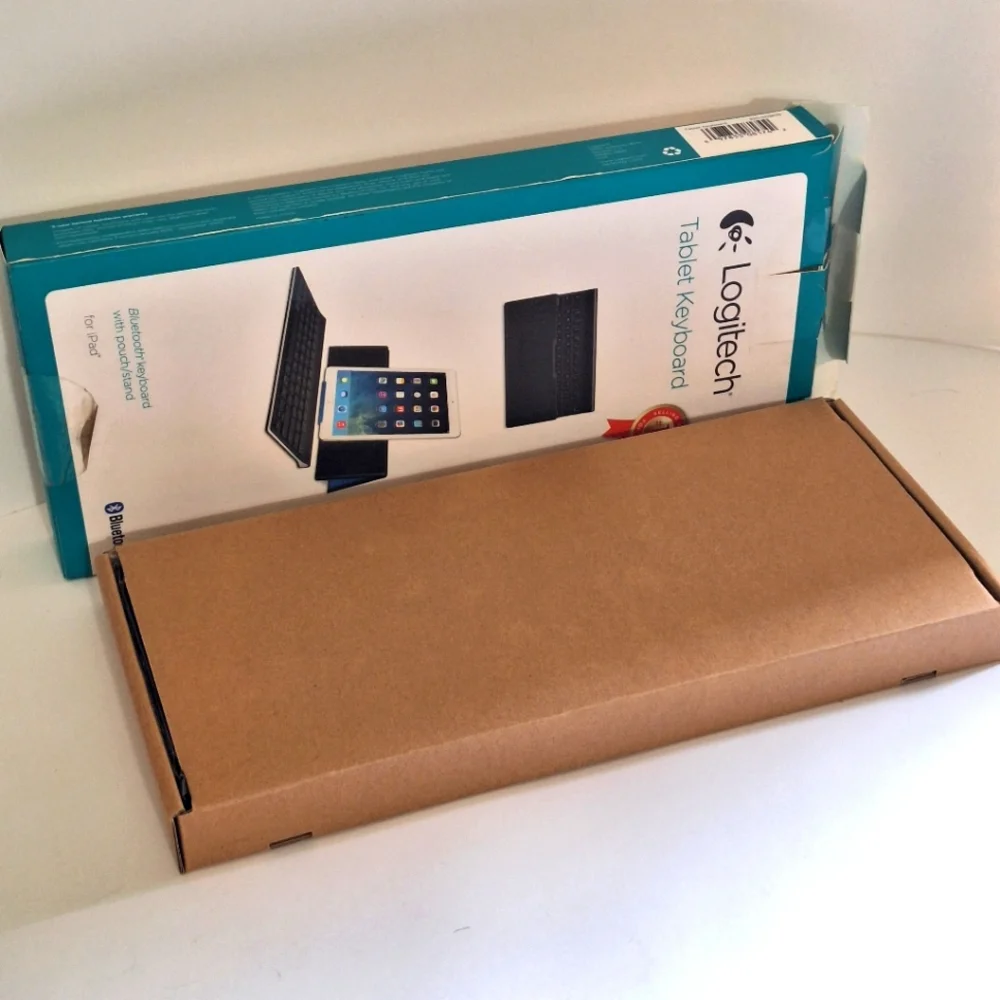 Logitech Bluetooth Keyboard And Pouch For iPad Black Brand New Sealed In Plastic